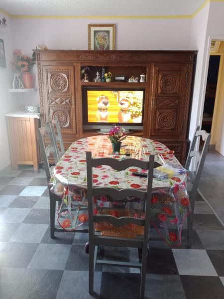 På billedet ses objektet Maison complète beliggende i byen Montluçon.