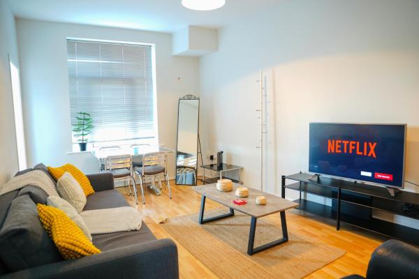 Lovely Spacious Apartment At Temple Bar, Dublin