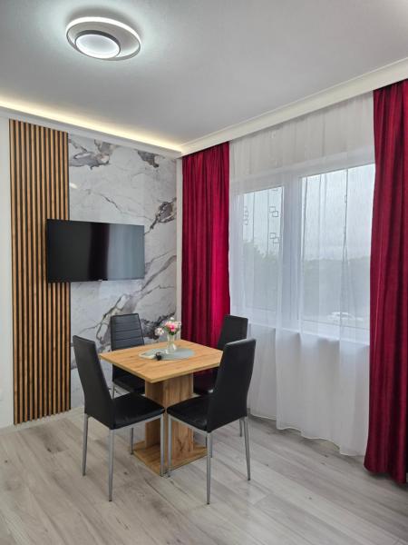 På billedet ses objektet Jessy - Jes Lux Apartments Free Private Parking beliggende i byen Timişoara.