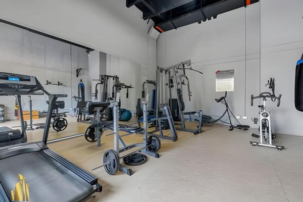 Foto 4: Life 801 - Exclusive & Bright Apt/pool/gym/balcony