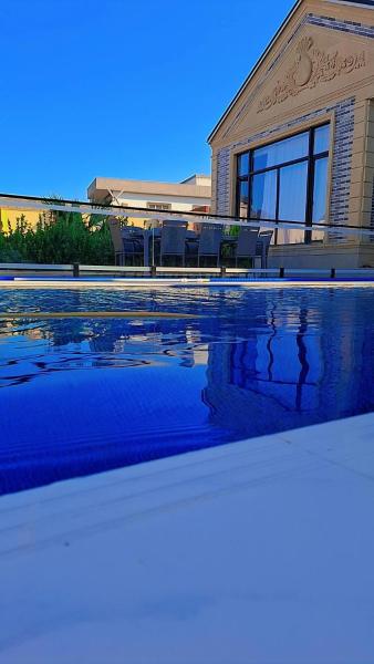 Novkhanı villa, Baku