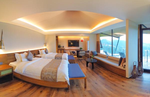 A la foto es mostra l'objecte Shanyin Xijiang Rustic Luxury Resort Hotel situat a la ciutat de Leishan.