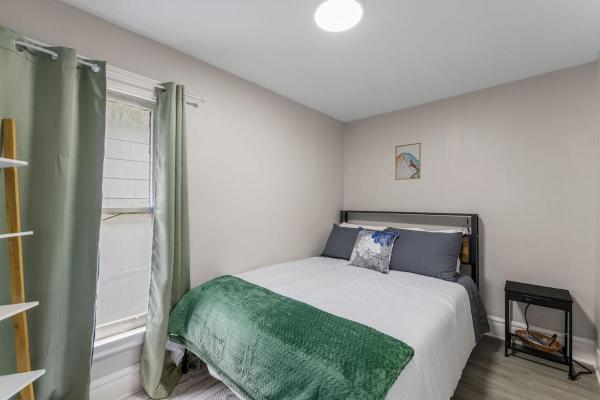 3beds15 Baths - Game Room, Falls, Sleeps 10 - Niagara Falls, NY
