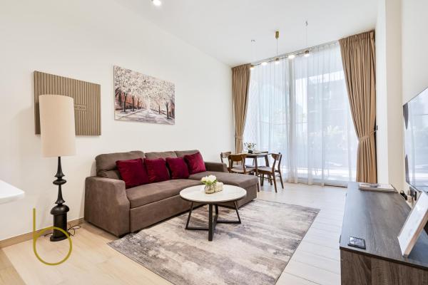 På billedet ses objektet Bookable - Binghatti Crescent, XL 1 Bedroom, Private Terrace beliggende i byen Dubai.