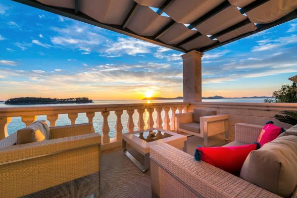 Dazzling Lozica Villa 5 Bedrooms Villa Pasija Steam Room & Private Plateau Beach - Dubrovnik