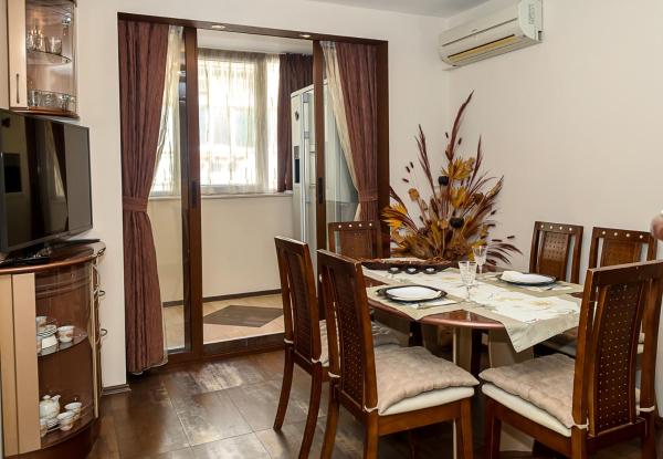 Foto 4: Bright & Spacious 2-Bedroom Flat in Central Varna by Flat Mаnаger