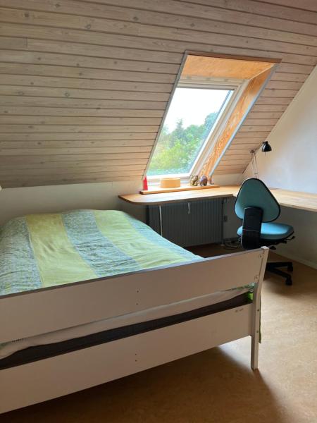 På bildet vises objektet Velkommen til Søhøjlandet A! som ligger i byen Bryrup.
