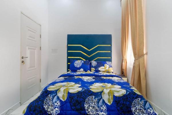 A la foto es mostra l'objecte Excel 4bedroom orchid lekki Lagos situat a la ciutat de Mama.