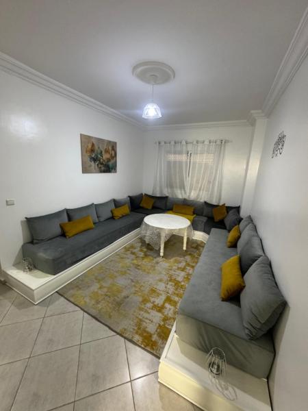 På billedet ses objektet Appartement de vacances bien équipé à Martil beliggende i byen Martil.