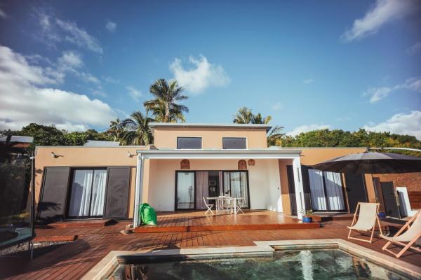 Villa O Ptit Bonheur avec Vue Mer et Piscine Privee