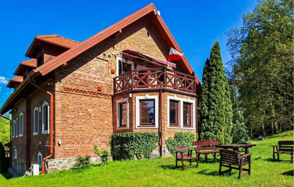 Auf dem Foto ist das Objekt Nice Apartment In Szyldak With Sauna in der Stadt Ostrowin zu sehen.