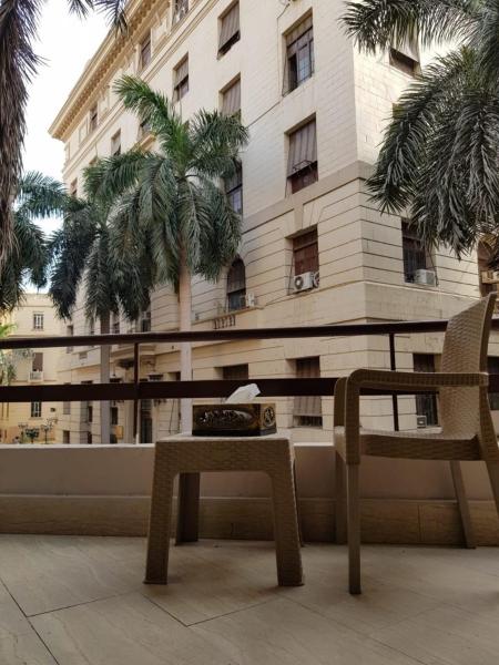 A la foto es mostra l'objecte Cairo Hotel فندق القاهرة situat a la ciutat de El Caire.