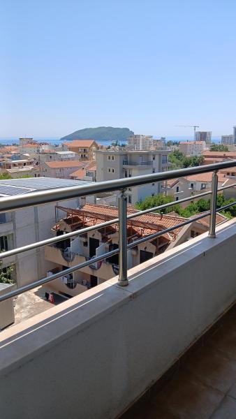 En la foto se muestra el objeto Apartment EVA in Budva - 55 m2 ubicado en la ciudad de Babalonija.