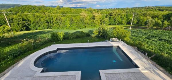 The photo shows the Vikendica OM relax located in the city of Kozarac.