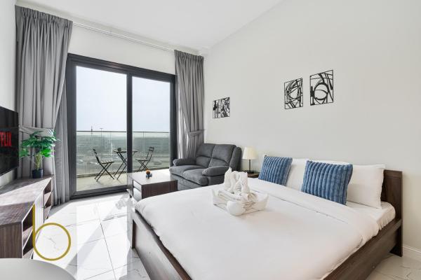 Foto 1: Bookable - Alexis Tower, Studio Room with Balcony