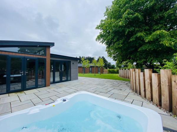 Sandbanks 2 Bed Lodge - L2 - Benllech