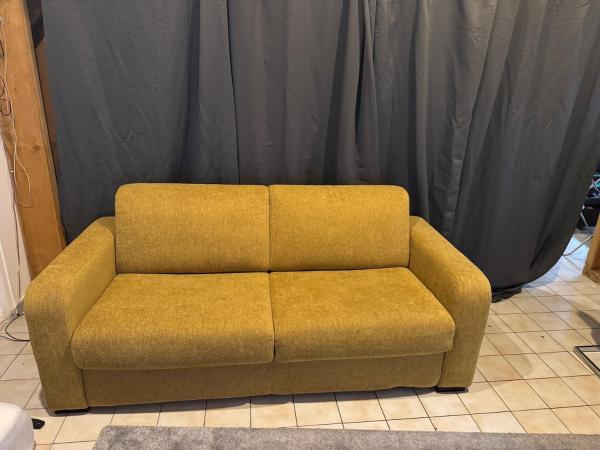 Na fotografii je vidět objekt Zedd Apartment nacházející se ve městě Sammeron.