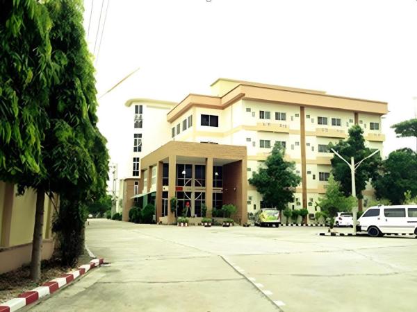 Nella foto è visibile l'oggetto Amarin Grand Hotel situato nella città di Rayong.