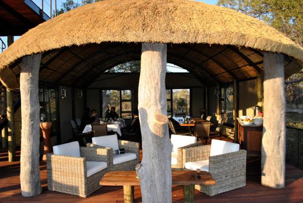 På bilden syns objektet Nkasa Lupala Tented Lodge som ligger i staden Sangwali.