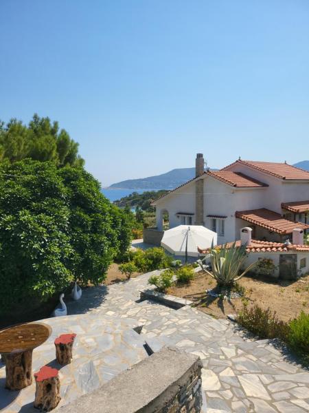 Nella foto è visibile l'oggetto Alexia's resorts situato nella città di Samos (Samo).