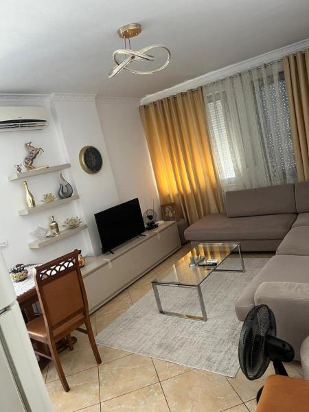 Na fotografii je vidět objekt Apartament Astir nacházející se ve městě Kashar.