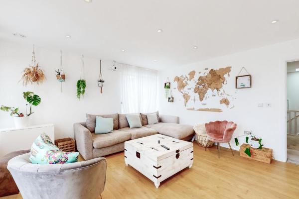 Family London Escape With Private Roof Top Terrace - London, UK