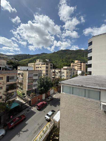 Na zdjęciu widoczny jest obiekt Apartamento cerca del Avila położony w mieście Los Mecedores.