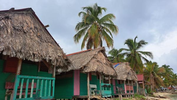 På bilden syns objektet Cabaña Privada en San Blas som ligger i staden Isla Tigre.