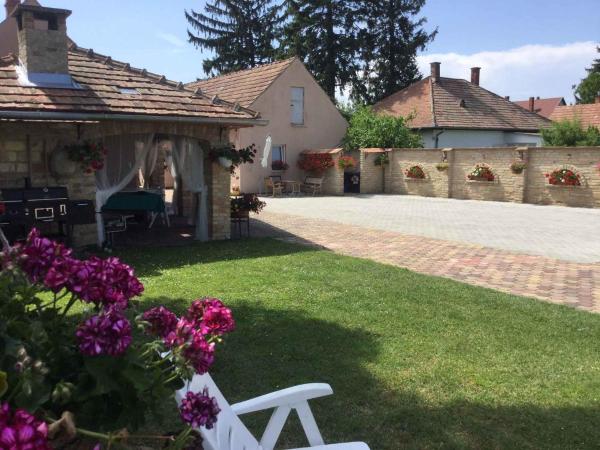 A la foto es mostra l'objecte Holiday Home Balatonbereny 16 situat a la ciutat de Part.