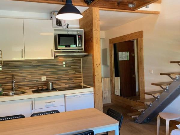A la foto es mostra l'objecte Charmant 2 pièces pour 5 pers, au pied des pistes, 24m², Vieil Alpe, Alpe d'Huez - FR-1-405-217 situat a la ciutat de Huez.