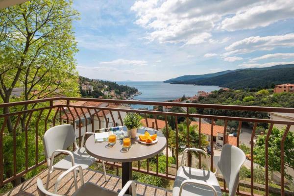 Na zdjęciu widoczny jest obiekt Apartment Rabac 19 położony w mieście Rabac.