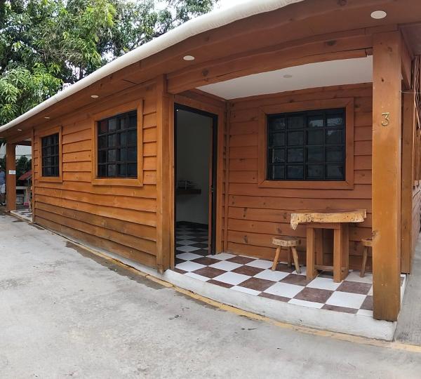 Nella foto è visibile l'oggetto Cabañas El NaranjitoX situato nella città di Martínez.