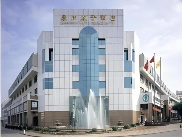 На фото показан объект Quanzhou Royal Prince Hotel, расположенный в городе Цюаньчжоу.