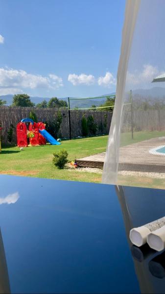 写真にはカシュ市にあるVilla kumsal bungalowが写っています。