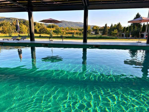 A la foto es mostra l'objecte Novapark situat a la ciutat de Krepoljin.