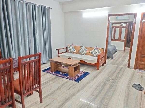 写真にはラーンチー市にあるNirmal Heights 102 Entire 2BHK flatが写っています。