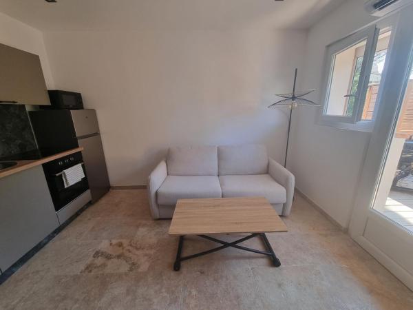 Relaxing Cottage In St Aygulf - Fréjus