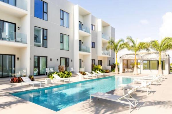 Nella foto è visibile l'oggetto Luxury apartment in Grace Bay Beach situato nella città di The Bight Settlements.