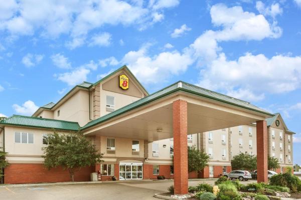 Super 8 By Wyndham Edmonton South - Edmonton, Canadá