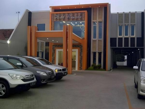 A la foto es mostra l'objecte Permata Hotel situat a la ciutat de Cilalawi.