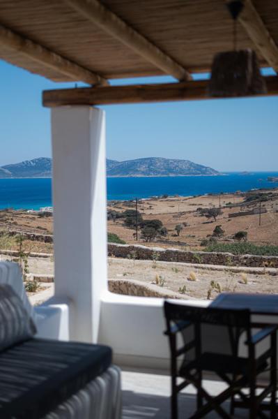 John's Houses - Naxos