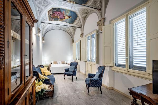 Na fotografii je vidět objekt Residenza d'Epoca Palazzo Riblet nacházející se ve městě Florencie.