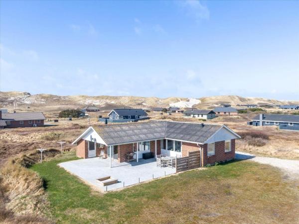 A la foto es mostra l'objecte 418-Hvide-Sande-Tingodden-148 situat a la ciutat de Hvide Sande.