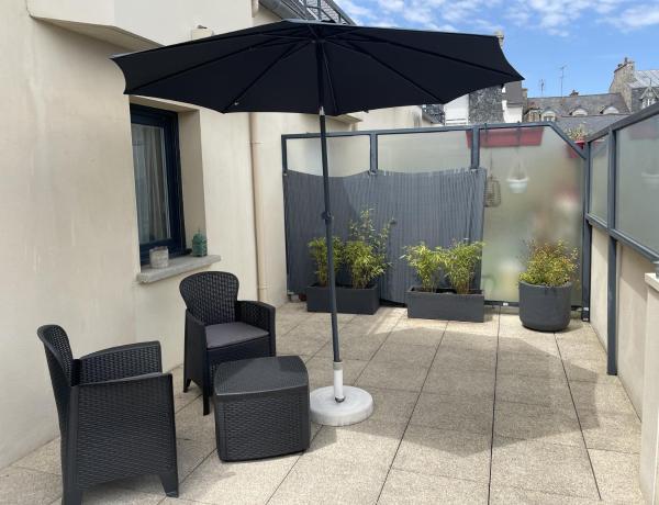 A la foto es mostra l'objecte La terrasse de l'Amirauté situat a la ciutat de Dinan.