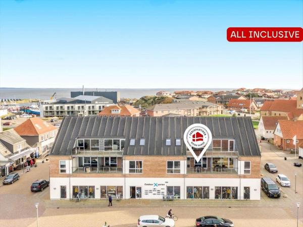 A la foto es mostra l'objecte 796-Hvide-Sande-Strandgade-6-Lejl-3 situat a la ciutat de Hvide Sande.
