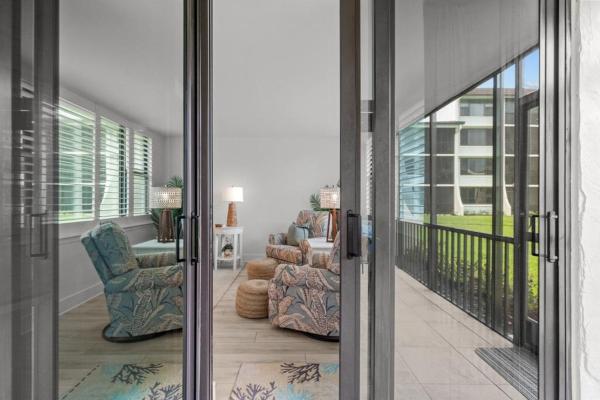Zdjęcie 4: Loggerhead Cay 361