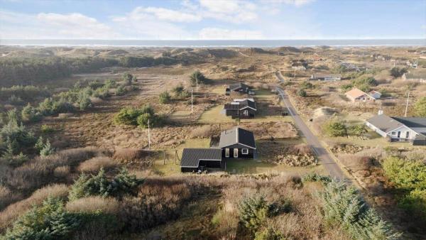På billedet ses objektet 2241-Ringkobing-Lyngdraget-53 beliggende i byen Ringkøbing.