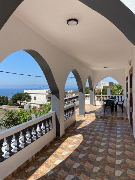 A la foto es mostra l'objecte Family home - Large terrace 10 min from the beach situat a la ciutat de Zawya.