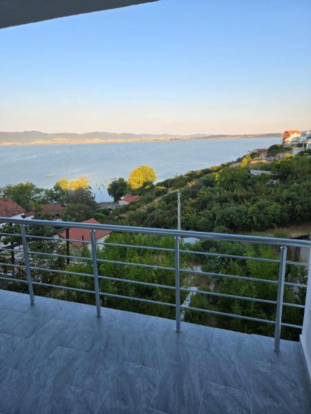 Nella foto è visibile l'oggetto Apartment Mila situato nella città di Nov Dojran.