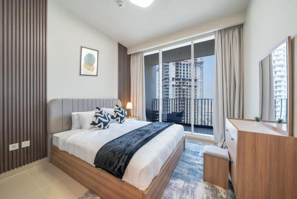 Luxurious 1BR Apartment in Harbour Gate, Dubai